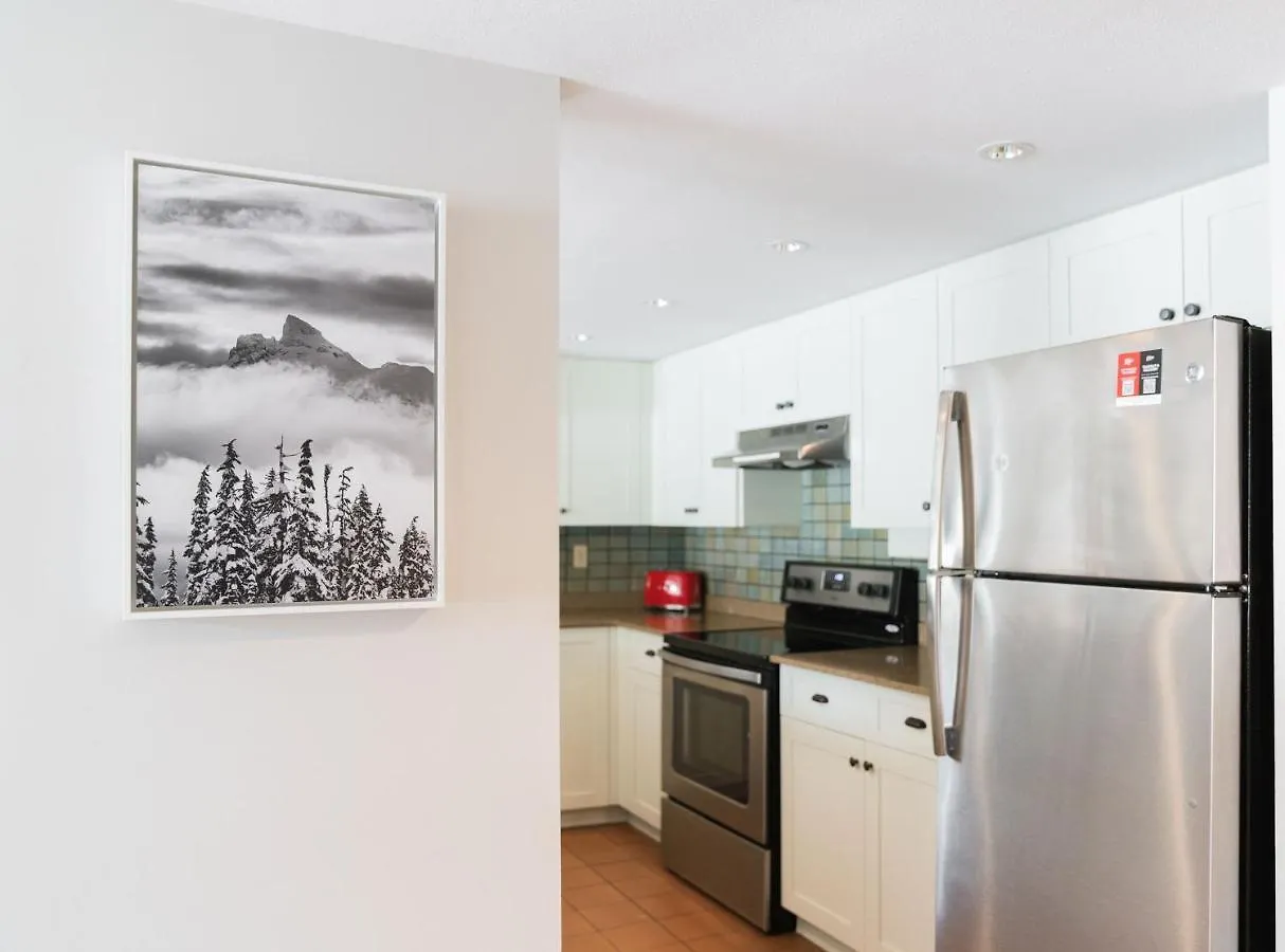 Apartment Gibbons Life Accommodations Whistler